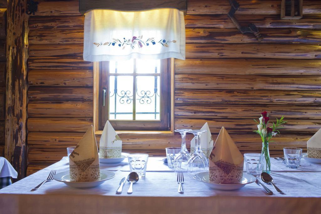 Guesthouse Pri Zalogarju Zelezniki Luaran gambar