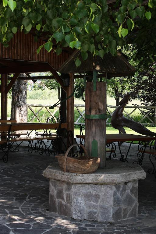 Guesthouse Pri Zalogarju Zelezniki Luaran gambar