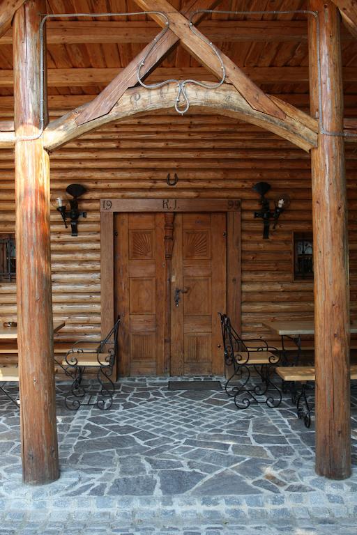 Guesthouse Pri Zalogarju Zelezniki Luaran gambar